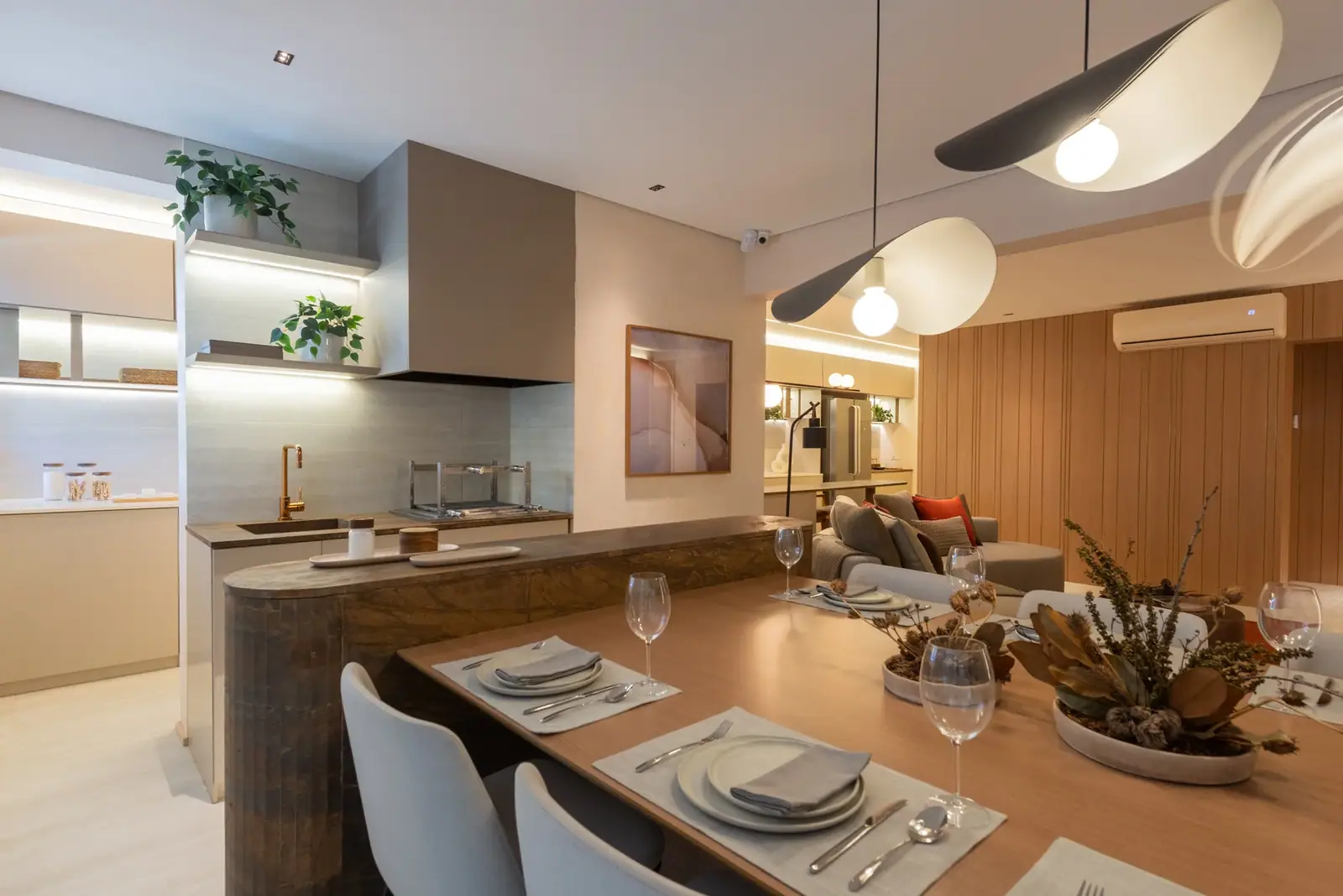 Terraço com churrasqueira a carvão do apartamento de 134 m² · Foto do decorado
