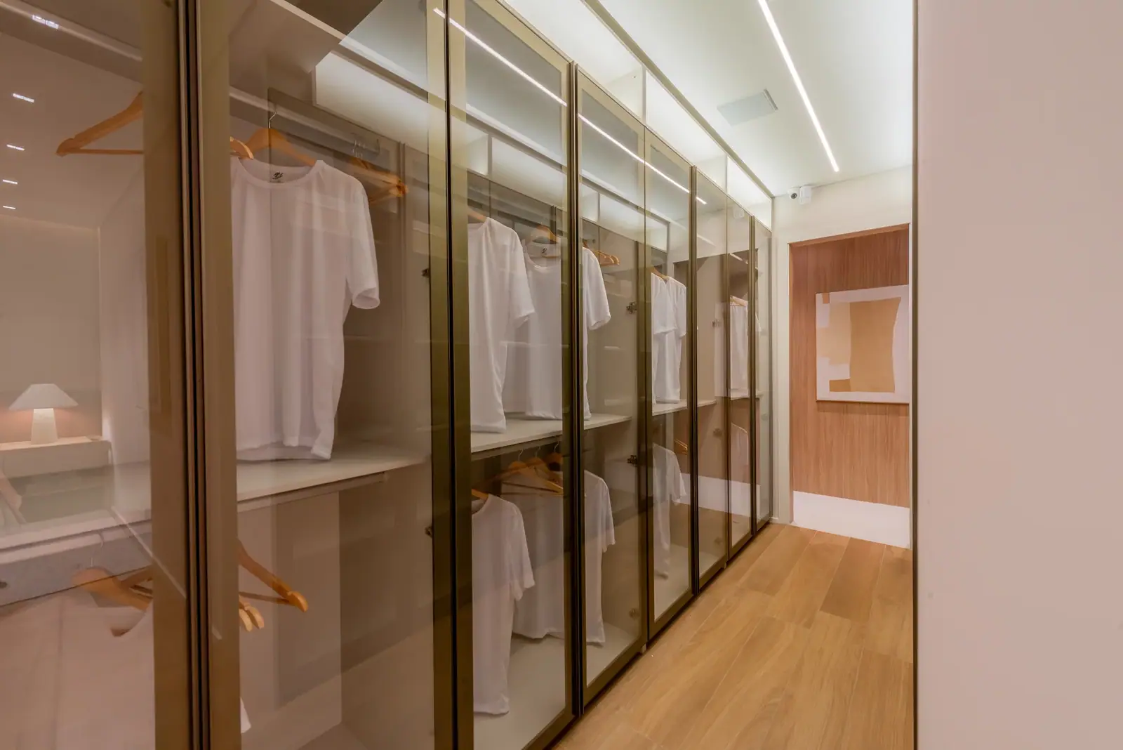 Closet da suíte principal - 171m² · Foto do decorado