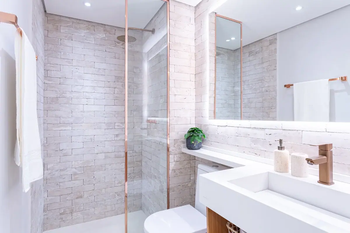Banheiro da suíte do apartamento de 94m² · Foto do decorado