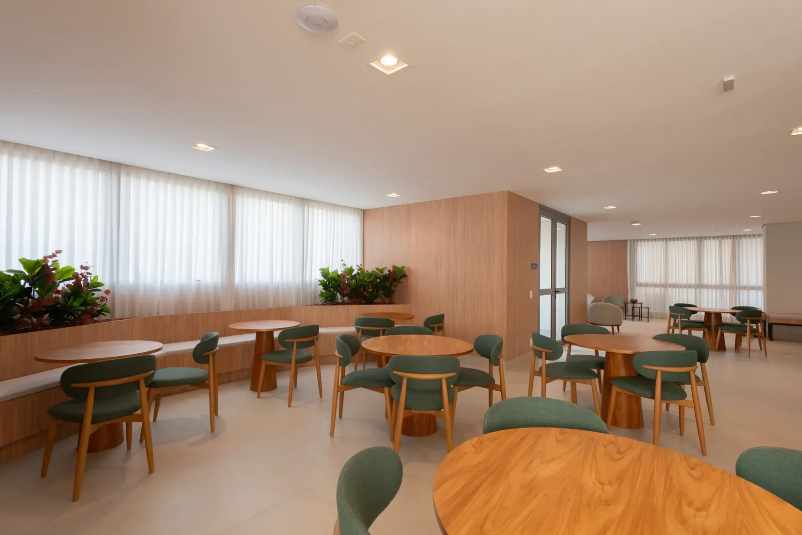 Salão de festas com espaço gourmet - Térreo - 244m² · Foto do local