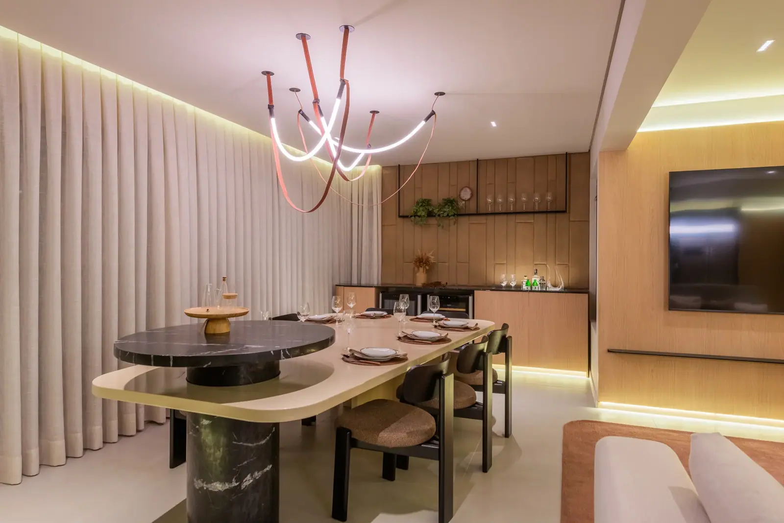 Terraço com churrasqueira a carvão - apto de 120m² · Foto do decorado